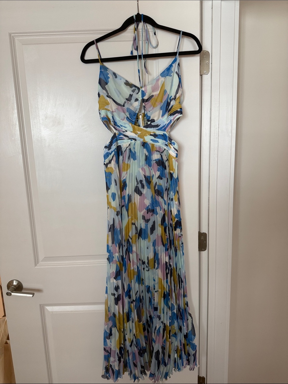 ASTR the label Aquata Pleated Multi-Color Maxi Dress with Spaghetti Straps